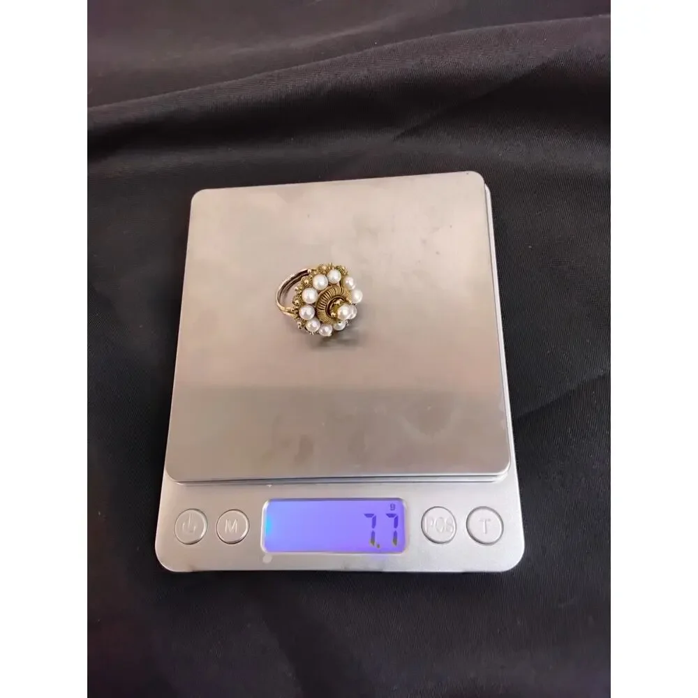 Unbranded 14k gold